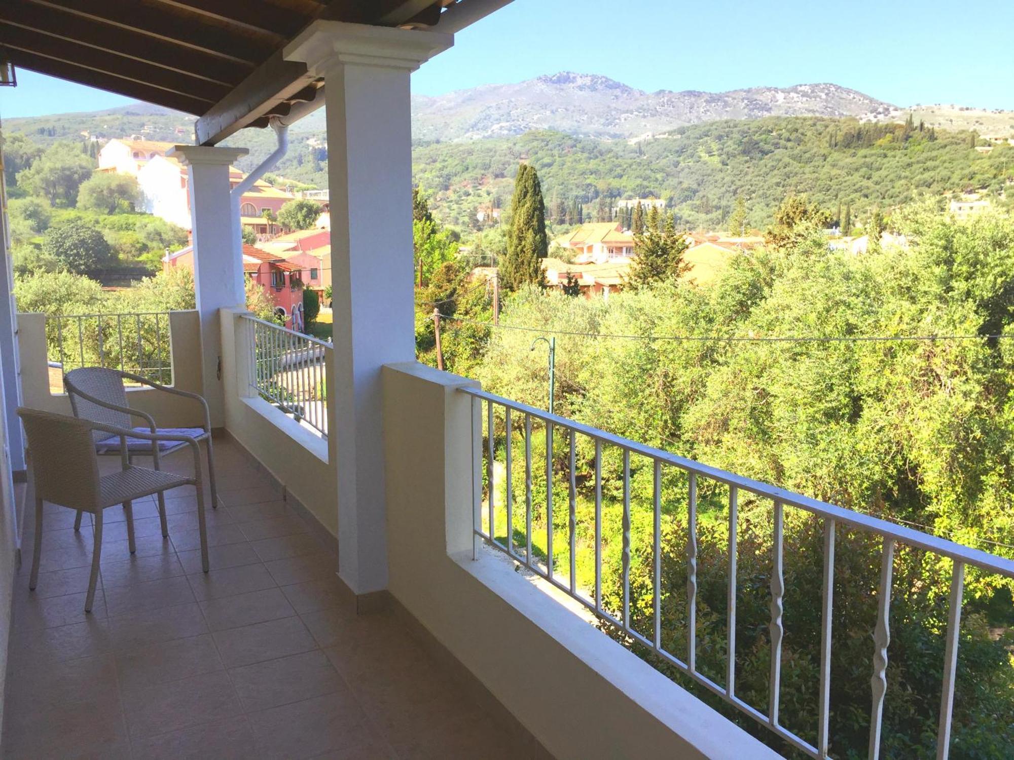 Villa Petrino - Central Flat Location Within Kassiopi. Sleeps 8 Exteriör bild